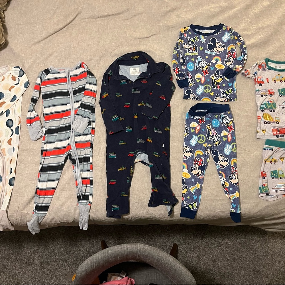 Set of 5 Little Sleepies 12-18m